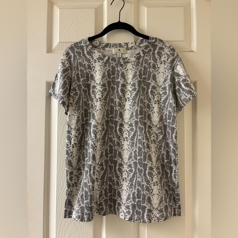 Socialite Monochrome Snake Print Tee